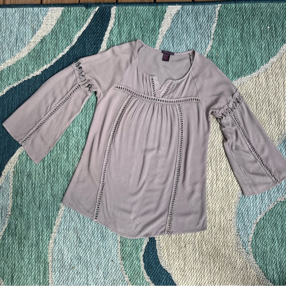 Imaginary Voyage embroidered 3/4 sleeve blouse